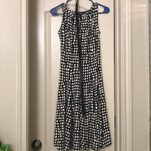 Knee high black white dress